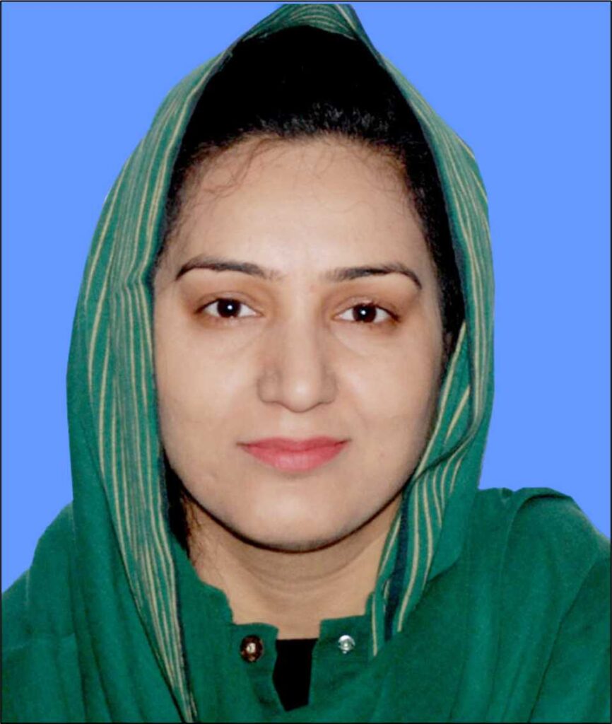 Dr. Naveed Akhtar Ifra